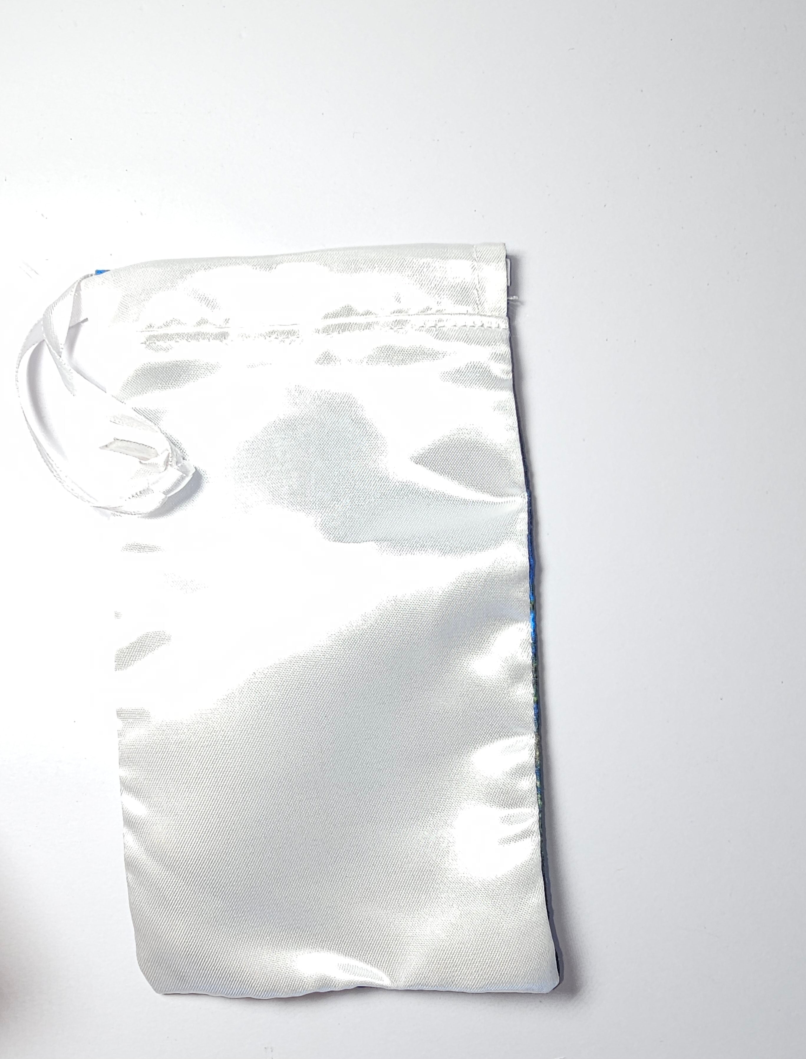 Oddua Drawstring Pouch